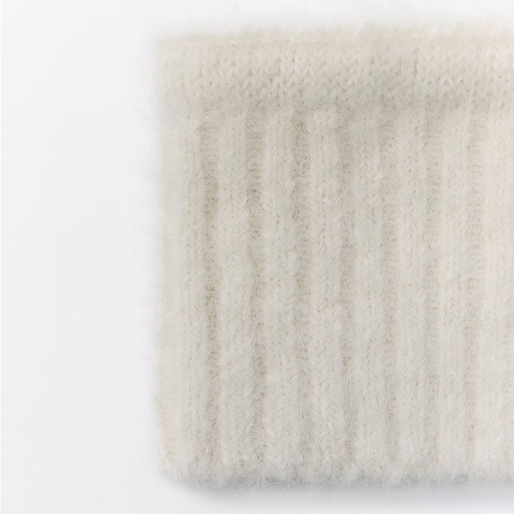 ZARA Alpaca Neck Warmer - Picture 4 of 8